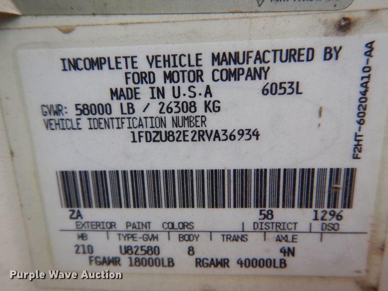 image for item FT9107 1994 Ford L8000  dump truck