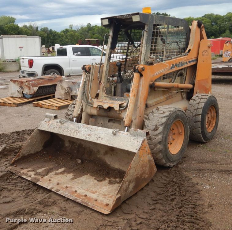 image for item FT9111 2005 Case 445  skid steer loader