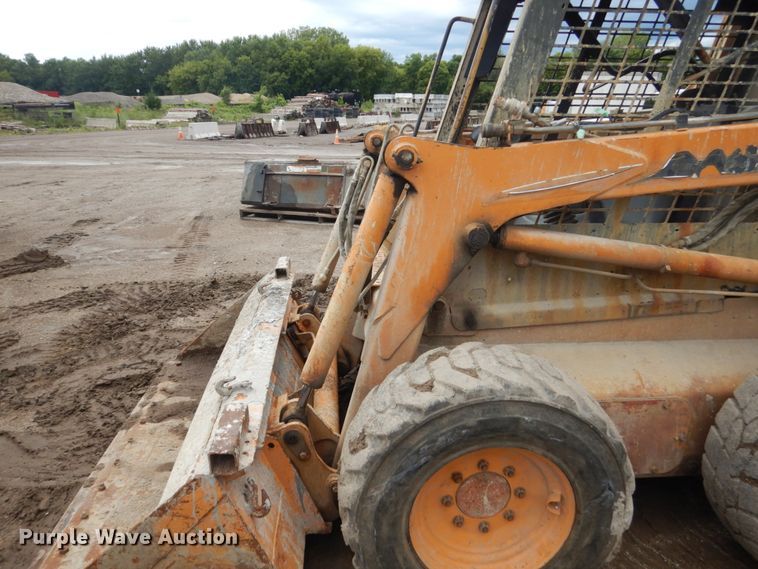 image for item FT9111 2005 Case 445  skid steer loader