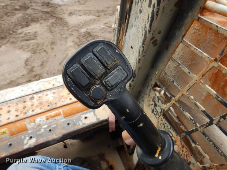 image for item FT9111 2005 Case 445  skid steer loader