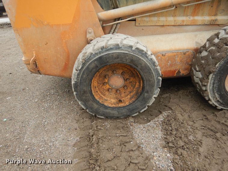 image for item FT9111 2005 Case 445  skid steer loader