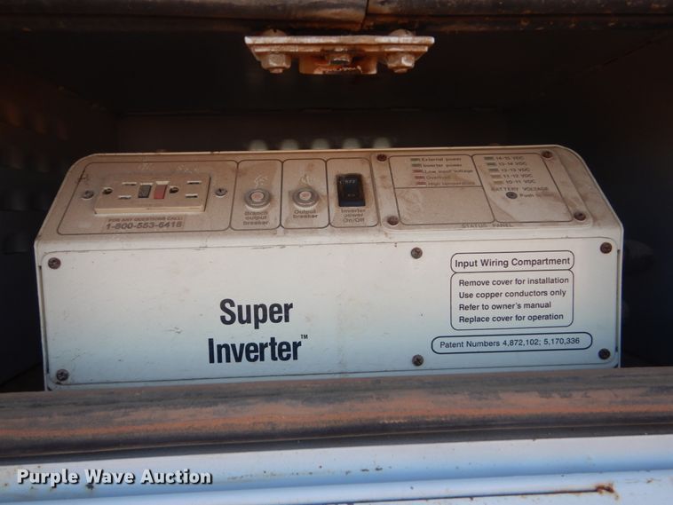 image for item FT9123 2000 GMC C6500  bucket truck