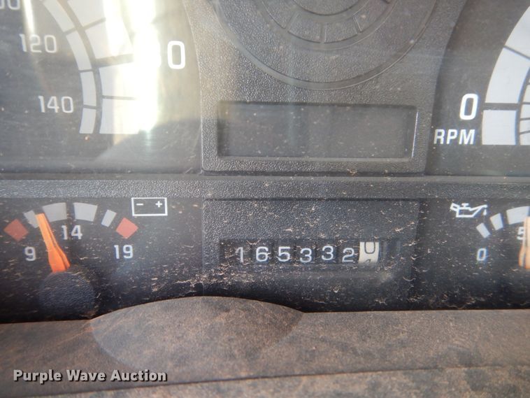 image for item FT9123 2000 GMC C6500  bucket truck