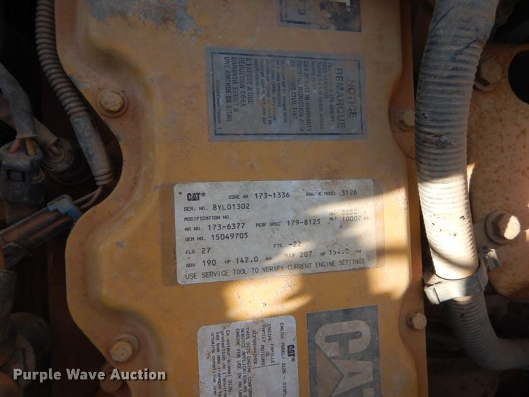 image for item FT9123 2000 GMC C6500  bucket truck