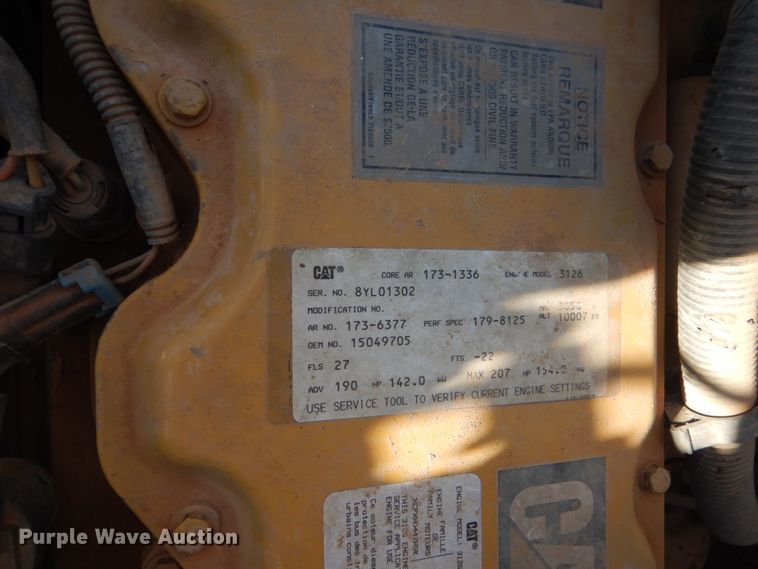 image for item FT9123 2000 GMC C6500  bucket truck