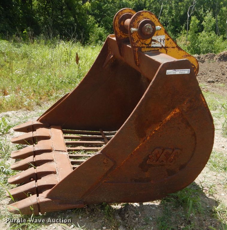 image for item FY9137 54"W excavator screening bucket