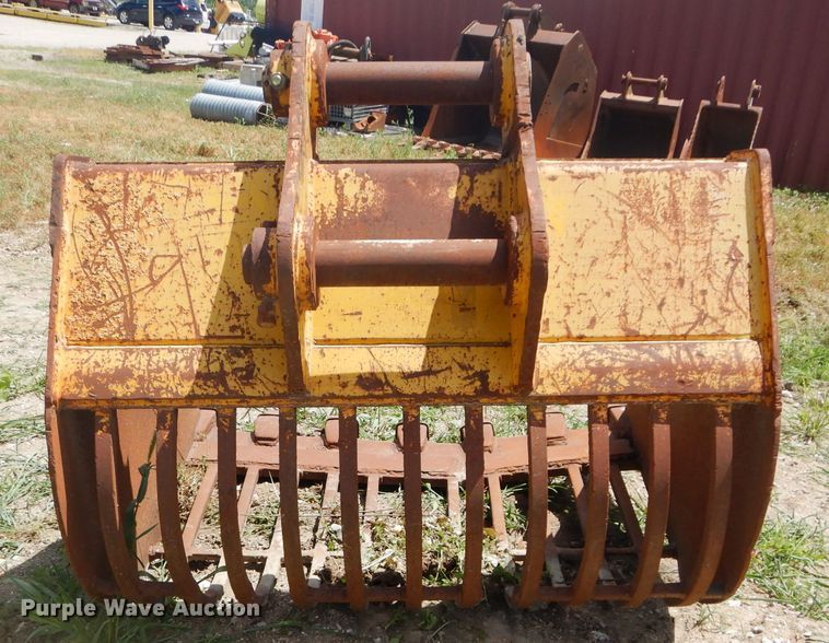 image for item FY9137 54"W excavator screening bucket