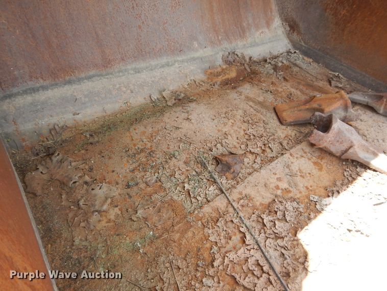 image for item FY9138 GP 72"W excavator bucket