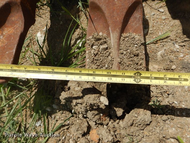 image for item FY9138 GP 72"W excavator bucket