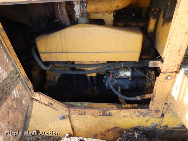 image for item GA9151 1995 John Deere 850B LGP  dozer