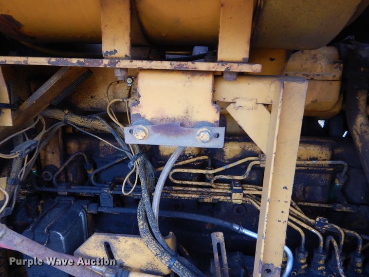 image for item GA9151 1995 John Deere 850B LGP  dozer