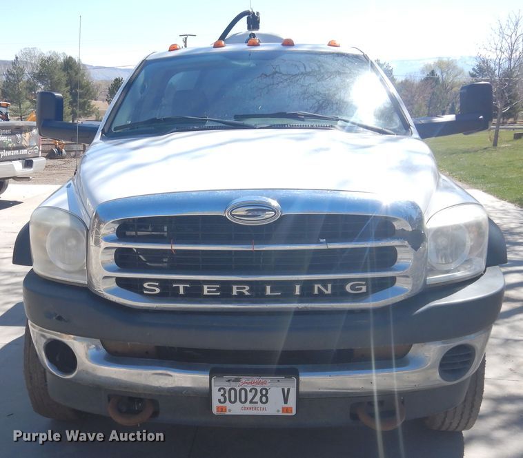 image for item GE9372 2008 Sterling Bullet vacuum truck