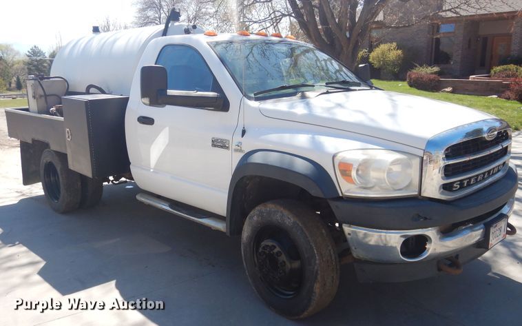 image for item GE9372 2008 Sterling Bullet vacuum truck