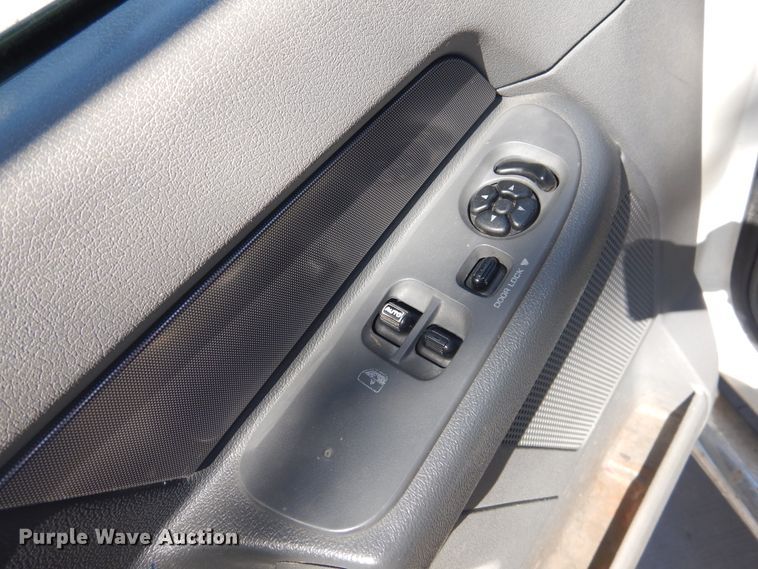 image for item GE9372 2008 Sterling Bullet vacuum truck