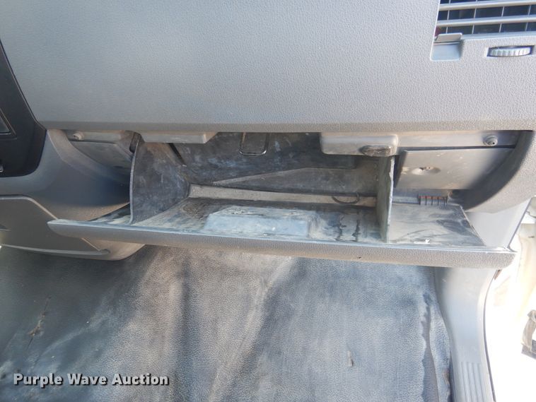 image for item GE9372 2008 Sterling Bullet vacuum truck