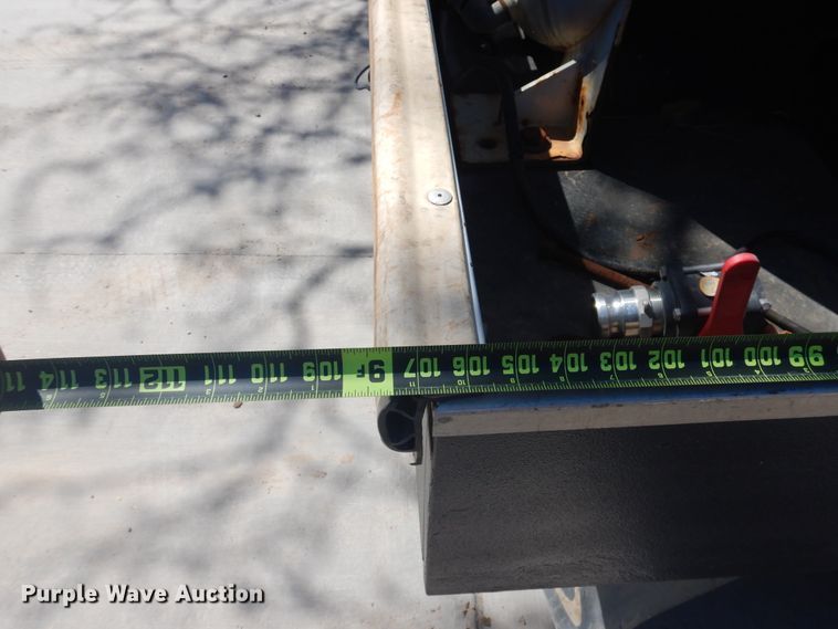 image for item GE9372 2008 Sterling Bullet vacuum truck