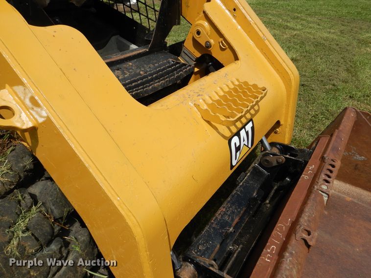 image for item GL9759 2012 Caterpillar 272D  skid steer loader
