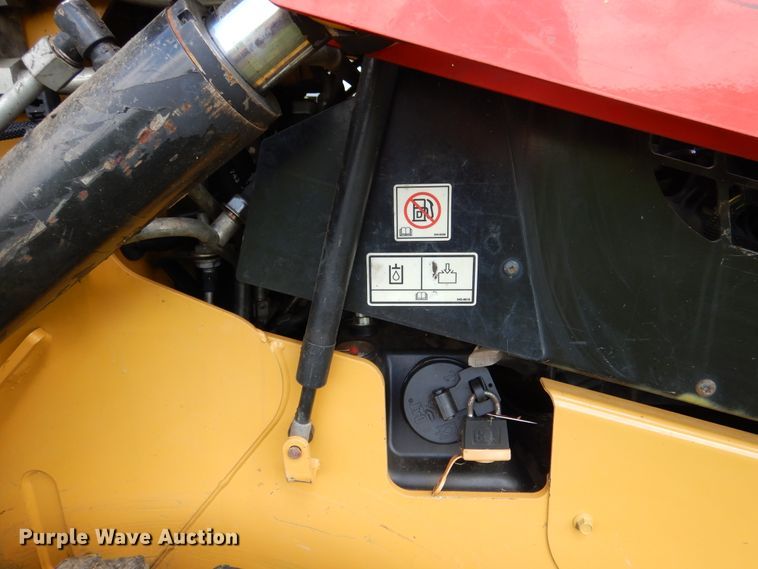 image for item GL9759 2012 Caterpillar 272D  skid steer loader