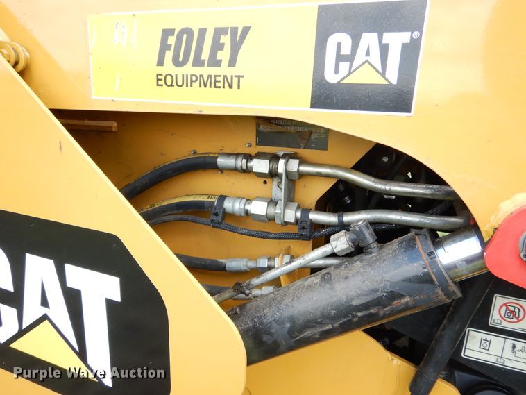 image for item GL9759 2012 Caterpillar 272D  skid steer loader