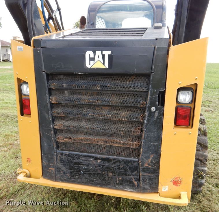 image for item GL9759 2012 Caterpillar 272D  skid steer loader