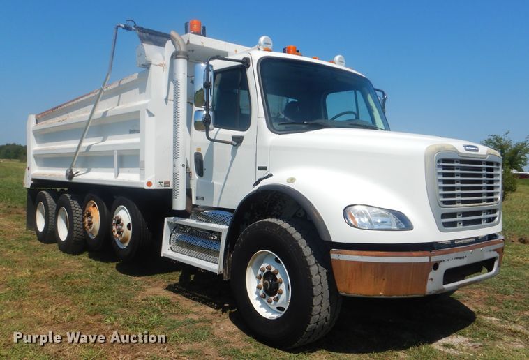 image for item GM9121 2008 Freightliner Business Class M2  dump truck