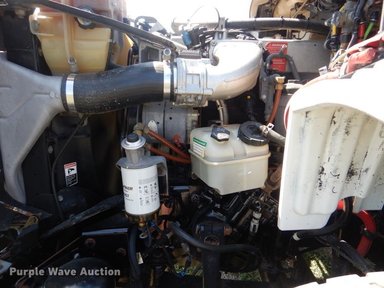 image for item GM9121 2008 Freightliner Business Class M2  dump truck