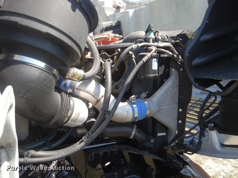 image for item GM9121 2008 Freightliner Business Class M2  dump truck