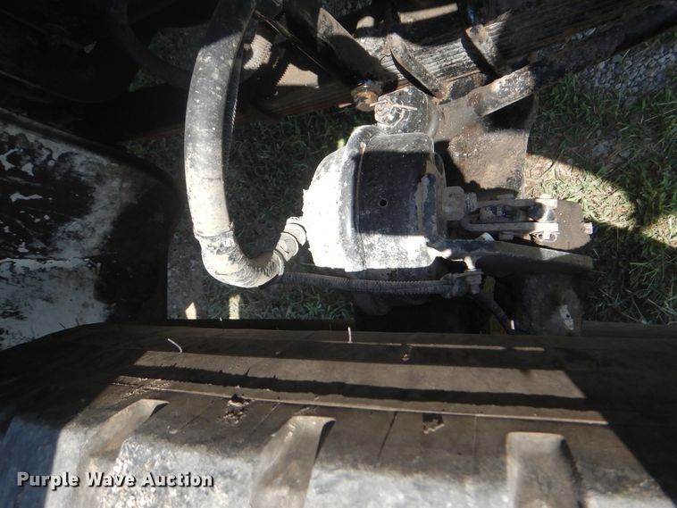 image for item GM9121 2008 Freightliner Business Class M2  dump truck