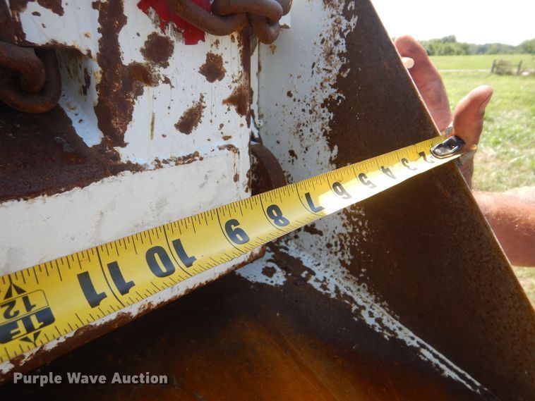 image for item GM9121 2008 Freightliner Business Class M2  dump truck