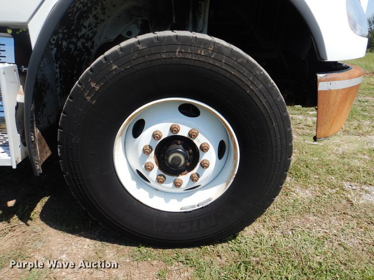 image for item GM9121 2008 Freightliner Business Class M2  dump truck