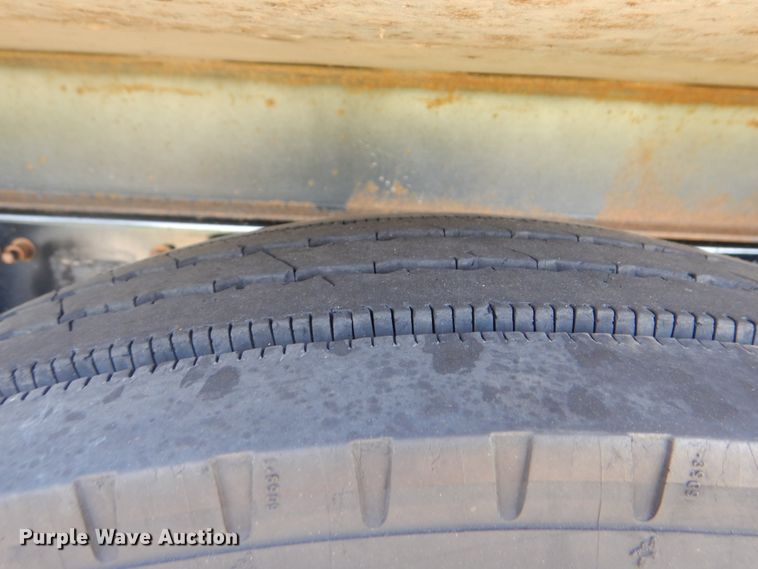 image for item GM9121 2008 Freightliner Business Class M2  dump truck