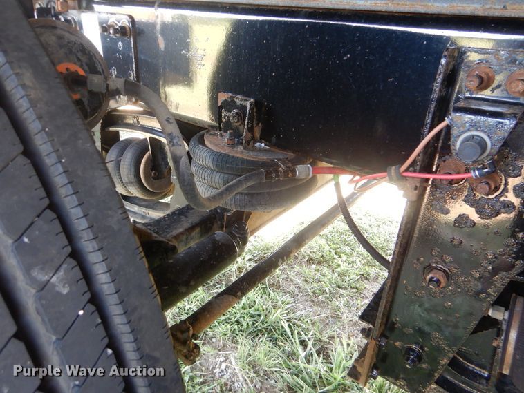 image for item GM9121 2008 Freightliner Business Class M2  dump truck