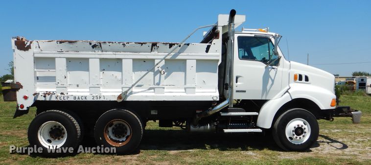 image for item GM9122 2007 Sterling L-Line  dump truck