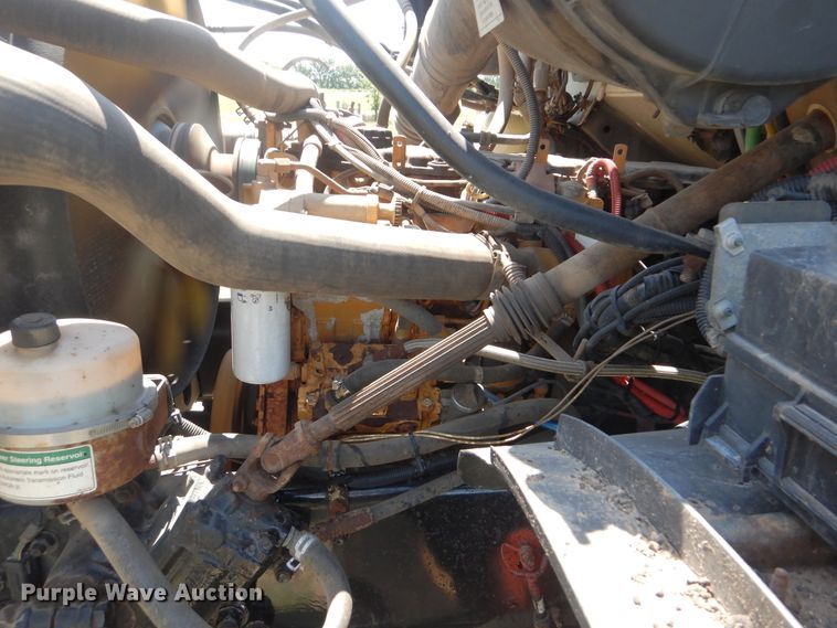 image for item GM9122 2007 Sterling L-Line  dump truck