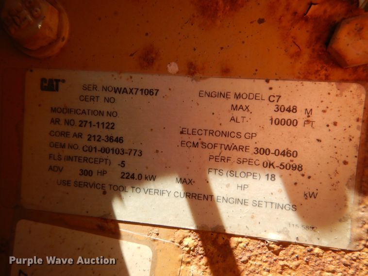 image for item GM9122 2007 Sterling L-Line  dump truck