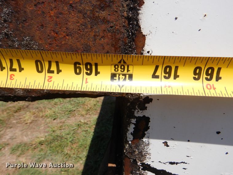 image for item GM9122 2007 Sterling L-Line  dump truck