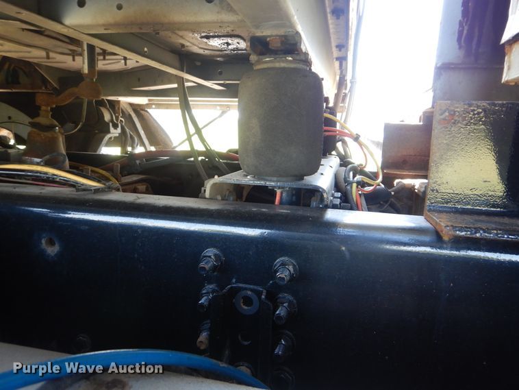 image for item GM9122 2007 Sterling L-Line  dump truck