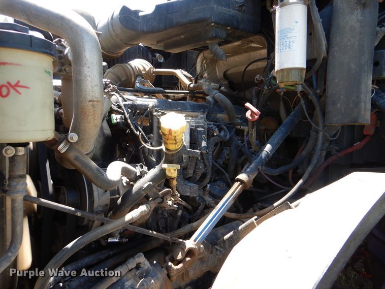 image for item GM9125 2014 Caterpillar CT660  vacuum truck