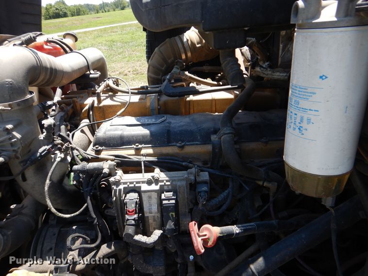 image for item GM9125 2014 Caterpillar CT660  vacuum truck