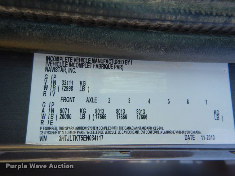 image for item GM9125 2014 Caterpillar CT660  vacuum truck