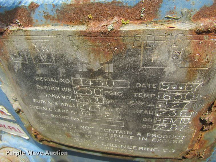 image for item GQ9093 1986 Ford L8000  propane delivery truck