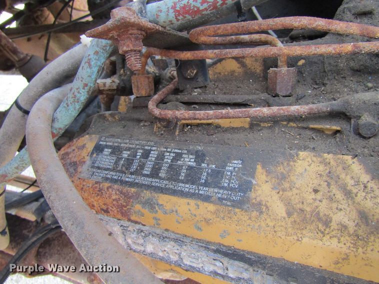 image for item GQ9093 1986 Ford L8000  propane delivery truck