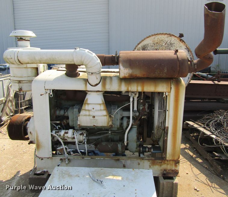 image for item GQ9094 Detroit Diesel six cylinder diesel engine