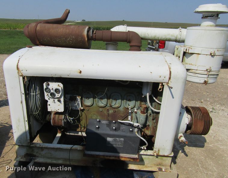 image for item GQ9094 Detroit Diesel six cylinder diesel engine