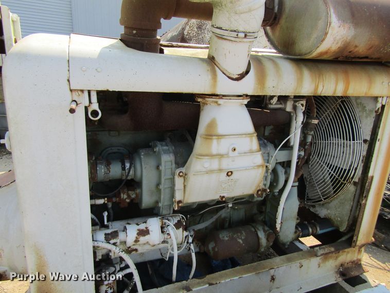 image for item GQ9094 Detroit Diesel six cylinder diesel engine