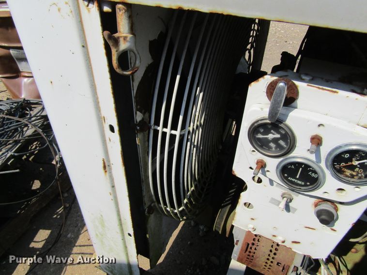 image for item GQ9094 Detroit Diesel six cylinder diesel engine