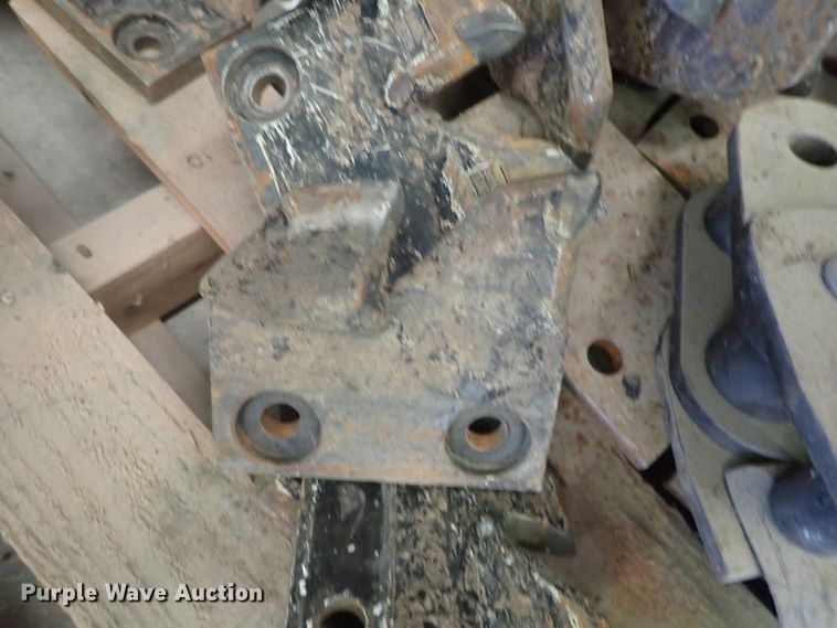 image for item GV9625 (2) trencher chains