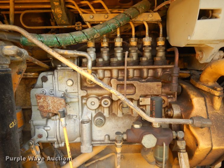 image for item HA9393 1980 John Deere 862  conventional scraper