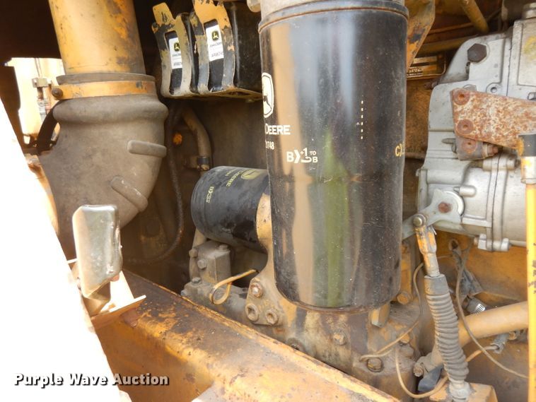 image for item HA9393 1980 John Deere 862  conventional scraper