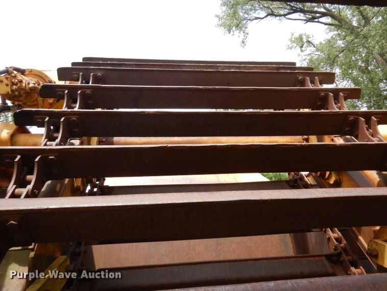 image for item HA9393 1980 John Deere 862  conventional scraper